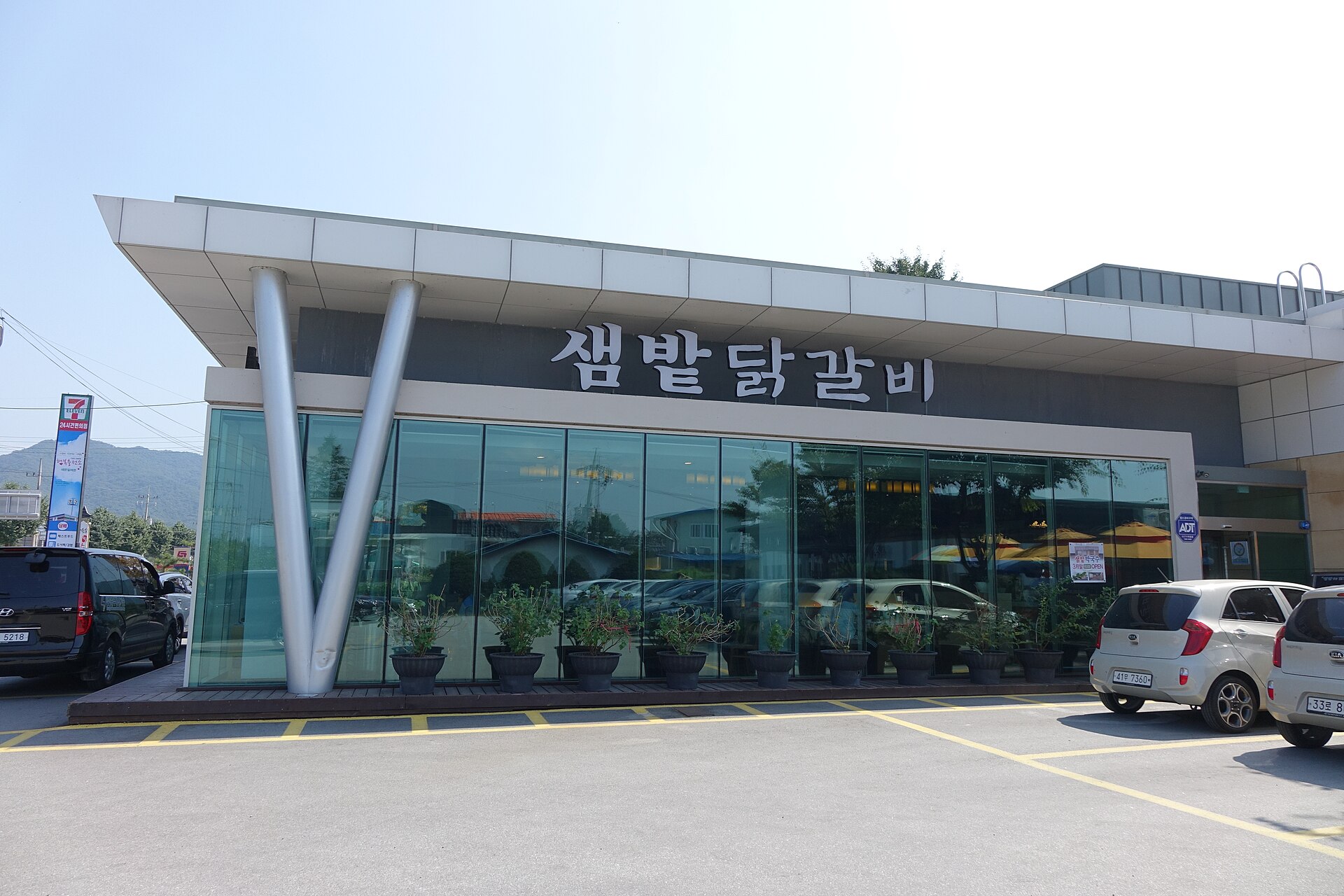 Chuncheon restaurant alley Korea